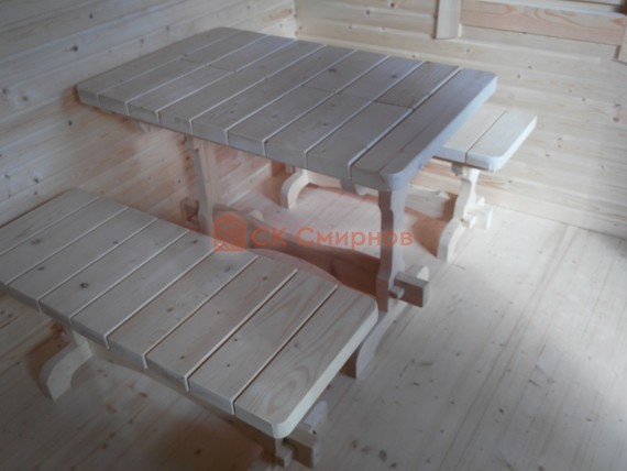 Стол и две скамейки